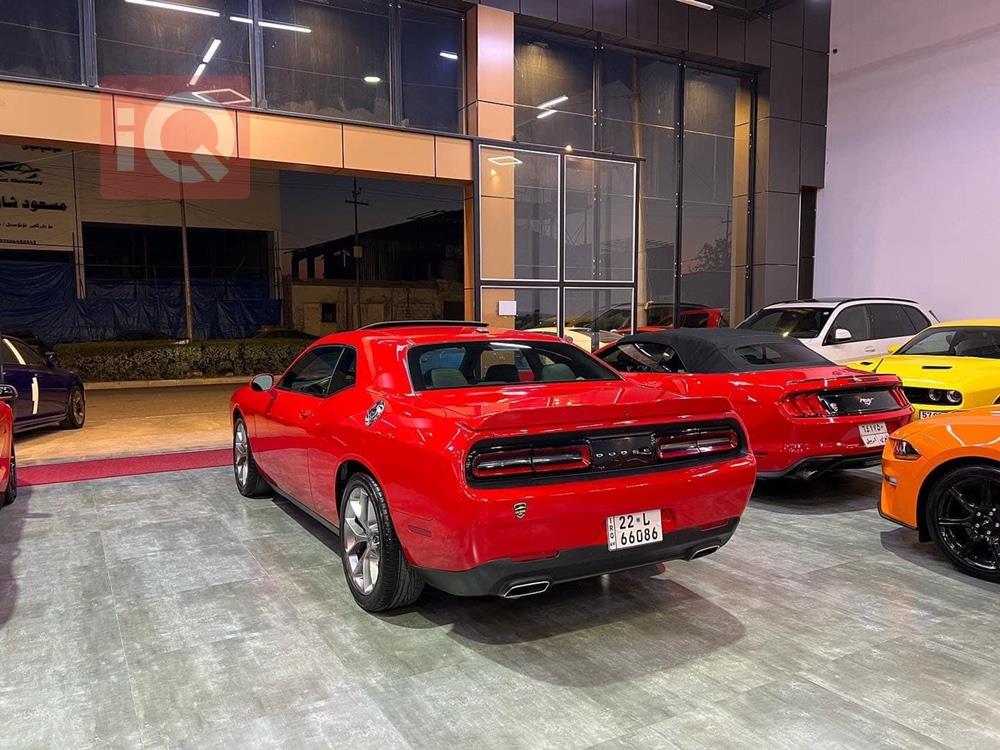 Dodge Challenger